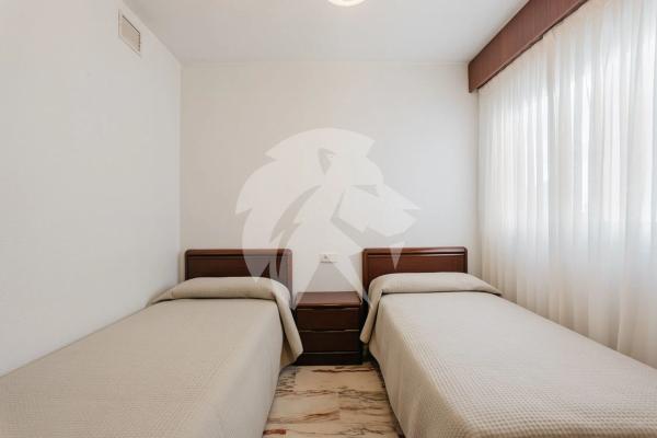 Piso en plaza de los Luceros