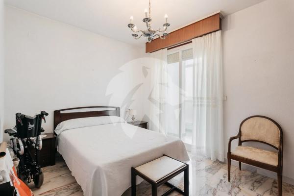 Piso en plaza de los Luceros