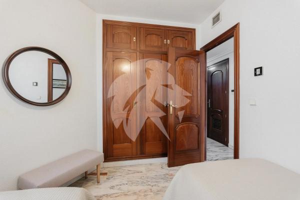 Piso en plaza de los Luceros