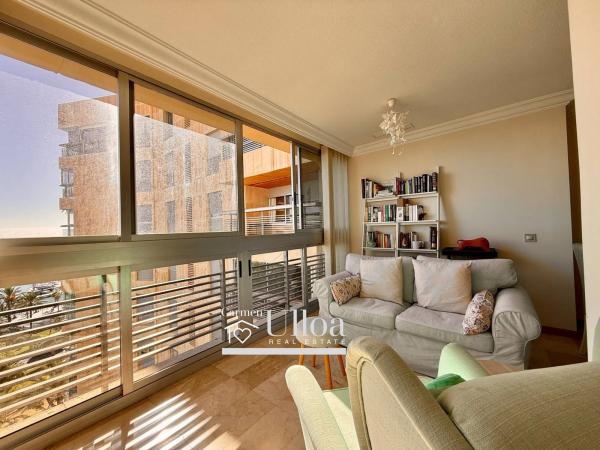 Piso en avenida del Doctor Gadea