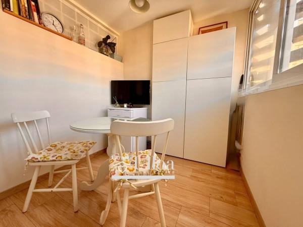 Piso en avenida del Doctor Gadea