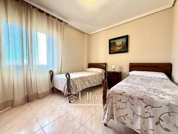 Piso en avenida del Doctor Gadea