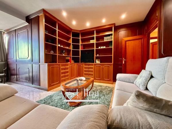 Piso en avenida del Doctor Gadea