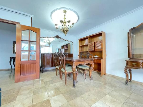 Piso en calle Calderón de la Barca