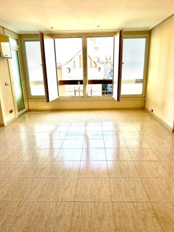 Piso en calle Pintor Aparicio