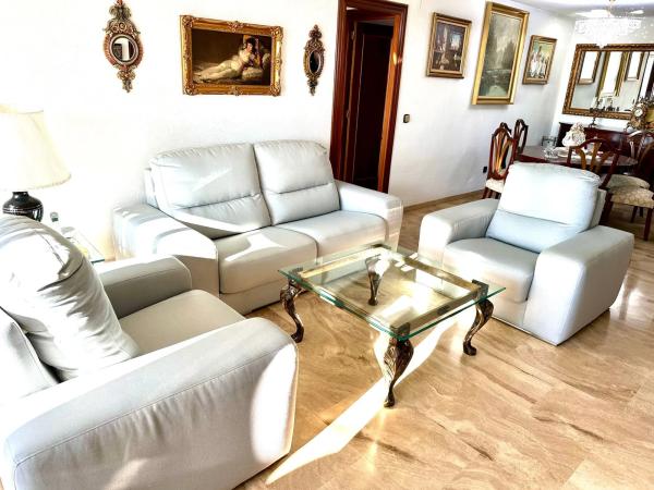 Piso en avenida de Ramón y Cajal