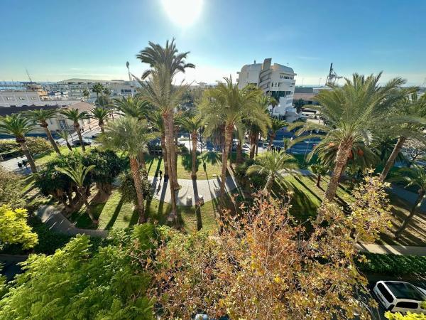 Piso en avenida de Ramón y Cajal