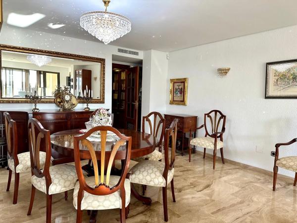 Piso en avenida de Ramón y Cajal