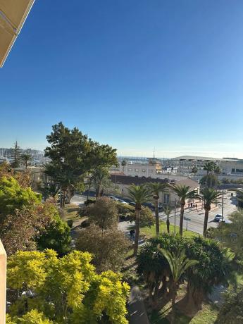 Piso en avenida de Ramón y Cajal