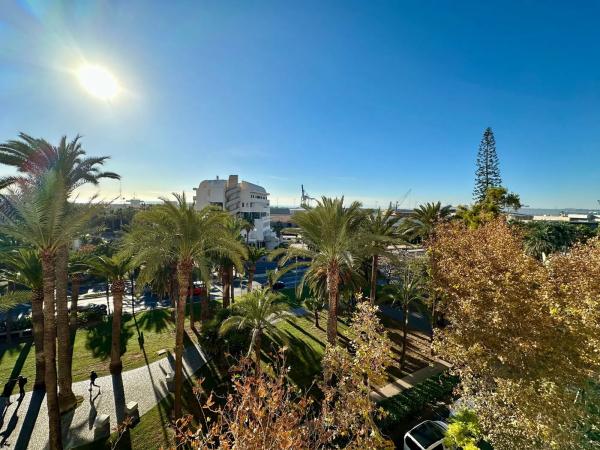 Piso en avenida de Ramón y Cajal