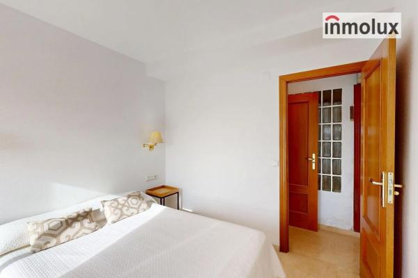 Piso en calle Poeta Carmelo Calvo