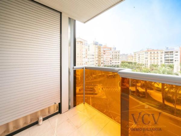 Piso en plaza de los Luceros