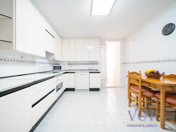 Piso en plaza de los Luceros