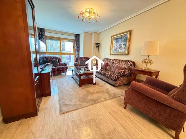 Piso en rambla de Méndez Núñez