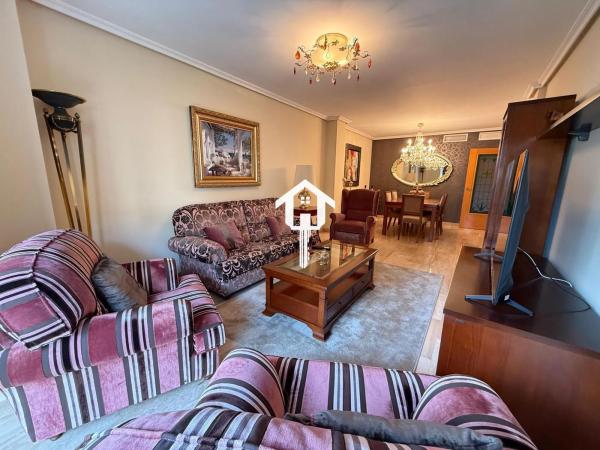 Piso en rambla de Méndez Núñez