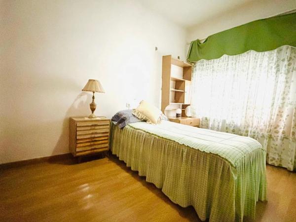 Piso en Barrio Mercado