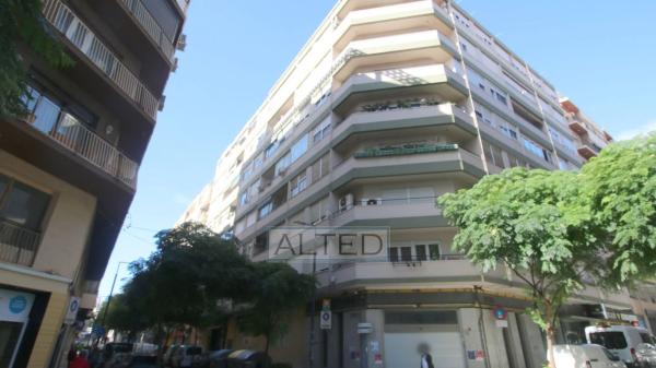 Piso en calle Arquebisbe Loaces, 10