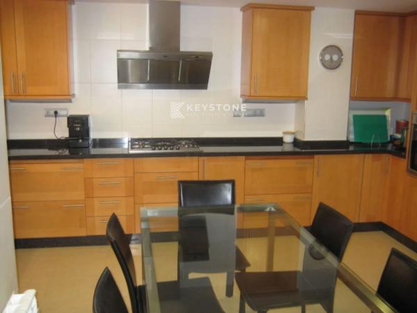 Piso en Barrio Mercado