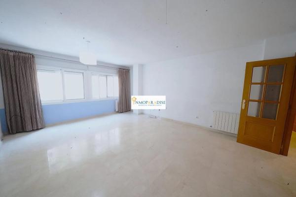 Piso en avenida Benito Perez Galdos