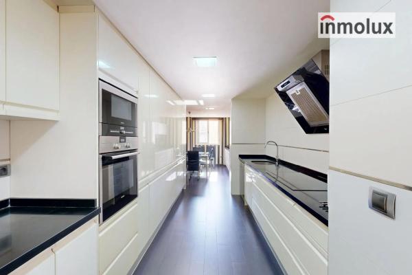 Piso en calle Bazán