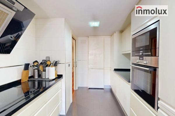 Piso en calle Bazán