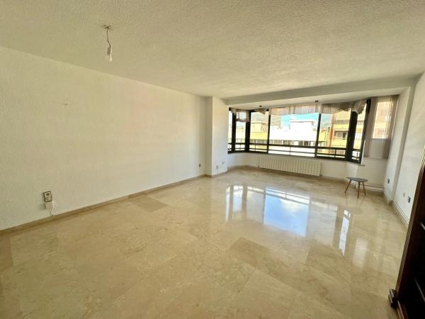 Piso en Barrio Ensanche-Diputación