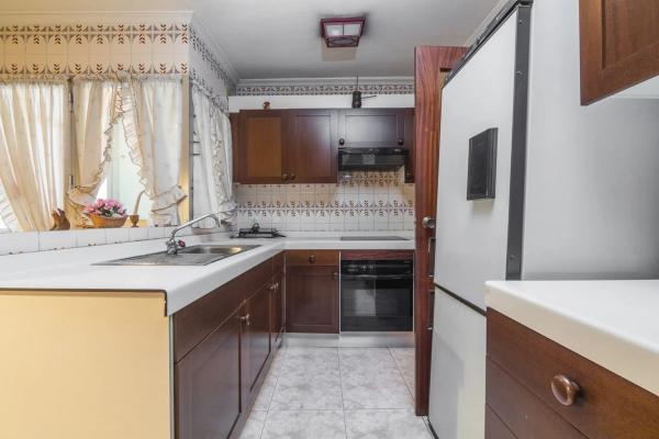 Piso en calle Calderón de la Barca s/n