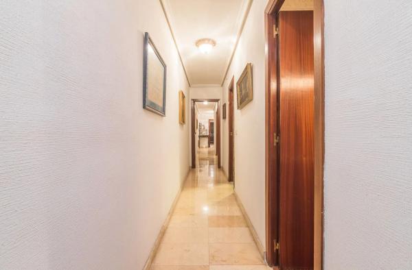 Piso en calle Calderón de la Barca s/n