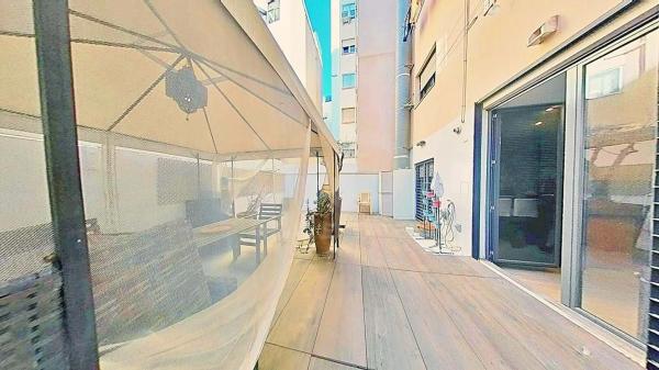 Piso en avenida General Marvá, 33