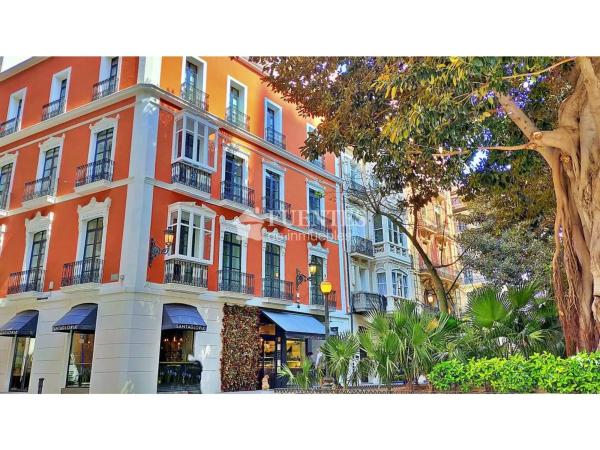 Piso en avenida General Marvá