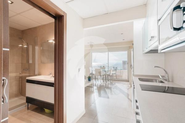 Estudio en calle Poeta Vila y Blanco