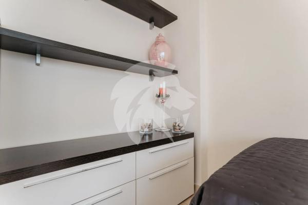 Estudio en calle Poeta Vila y Blanco