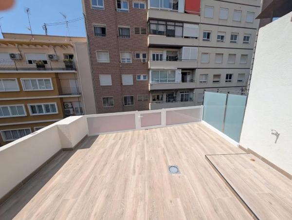 Ático en Barrio Casco Histórico-Santa Cruz