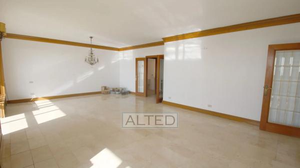 Piso en avenida del Doctor Gadea, 1