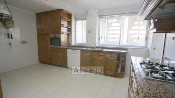 Piso en avenida del Doctor Gadea, 1