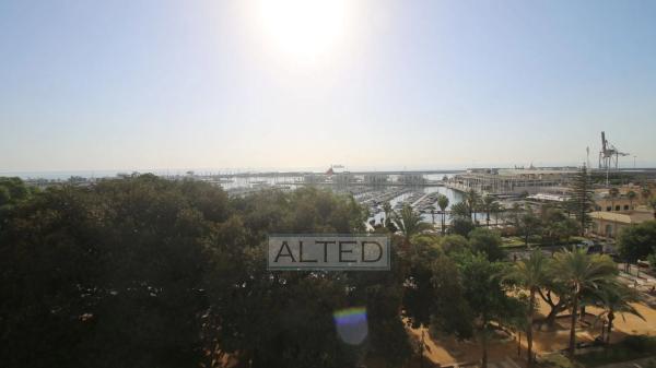 Piso en avenida del Doctor Gadea, 1