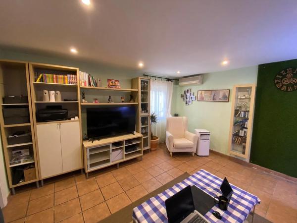 Piso en calle Reyes Católicos, 38