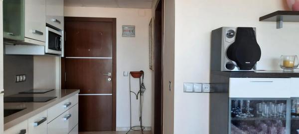 Estudio en calle Poeta Vila y Blanco