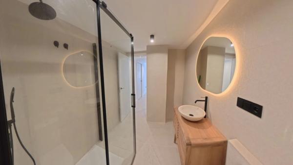 Piso en calle Arquitecto Morell, 10