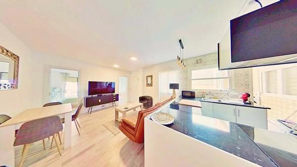 Piso en calle Pintor Velazquez, 35