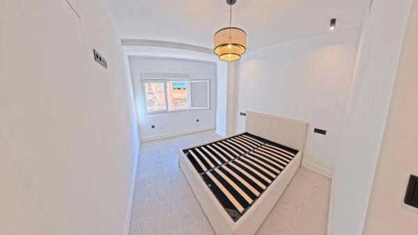 Piso en calle Arquitecto Morell, 10