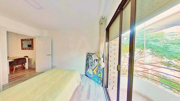 Piso en calle Pintor Velazquez, 35