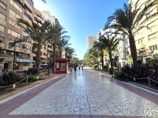 Piso en avenida del Doctor Gadea