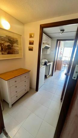 Estudio en calle Poeta Vila y Blanco, 20