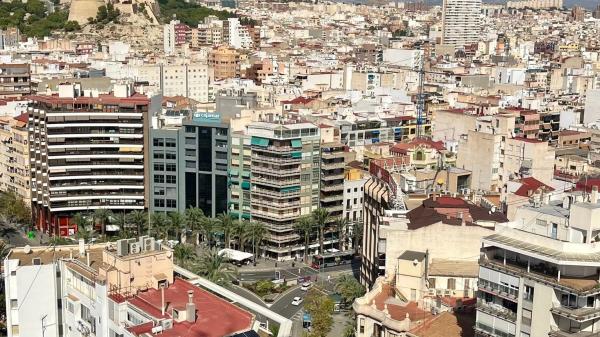 Estudio en calle Poeta Vila y Blanco, 20