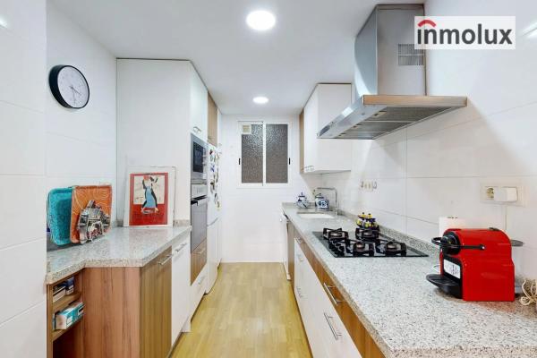 Piso en calle Pintor Cabrera