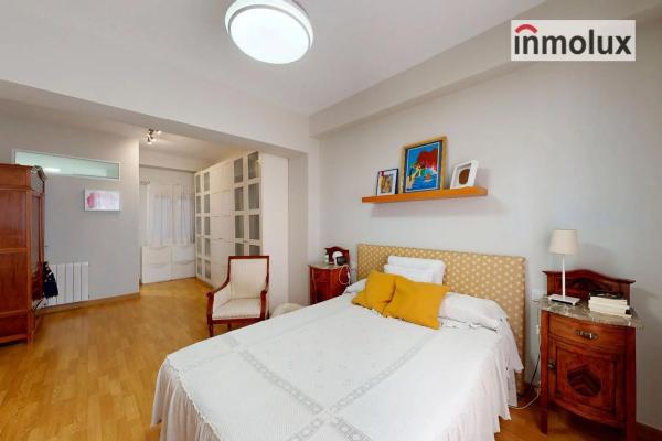 Piso en calle Pintor Cabrera