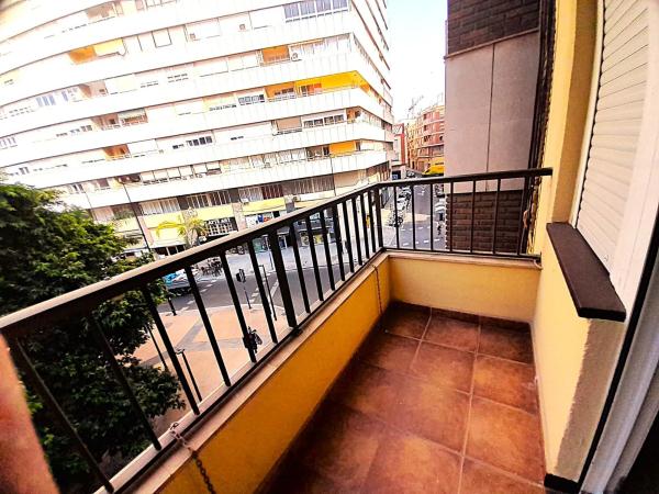 Piso en CL Pintor Velazquez