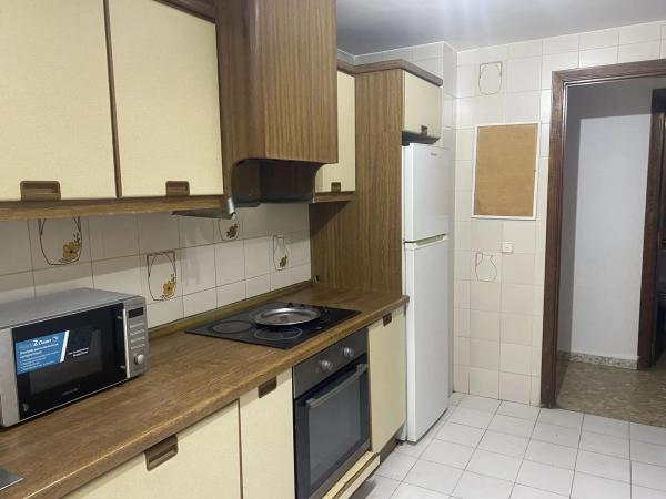 Piso en calle Pintor Aparicio, 36