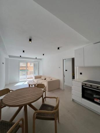 Piso en calle Arquitecto Morell, 10